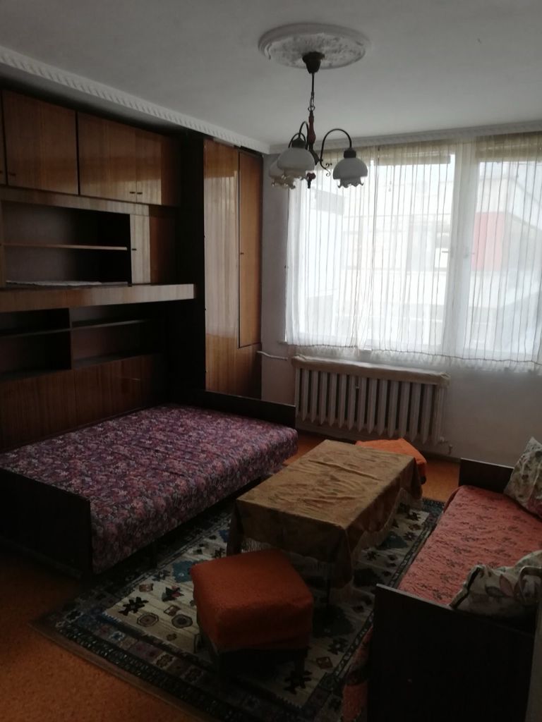 Дава се под наем Двустаен апартамент в Шумен, Център - 80 кв.м за 244.8 € - Снимка #4