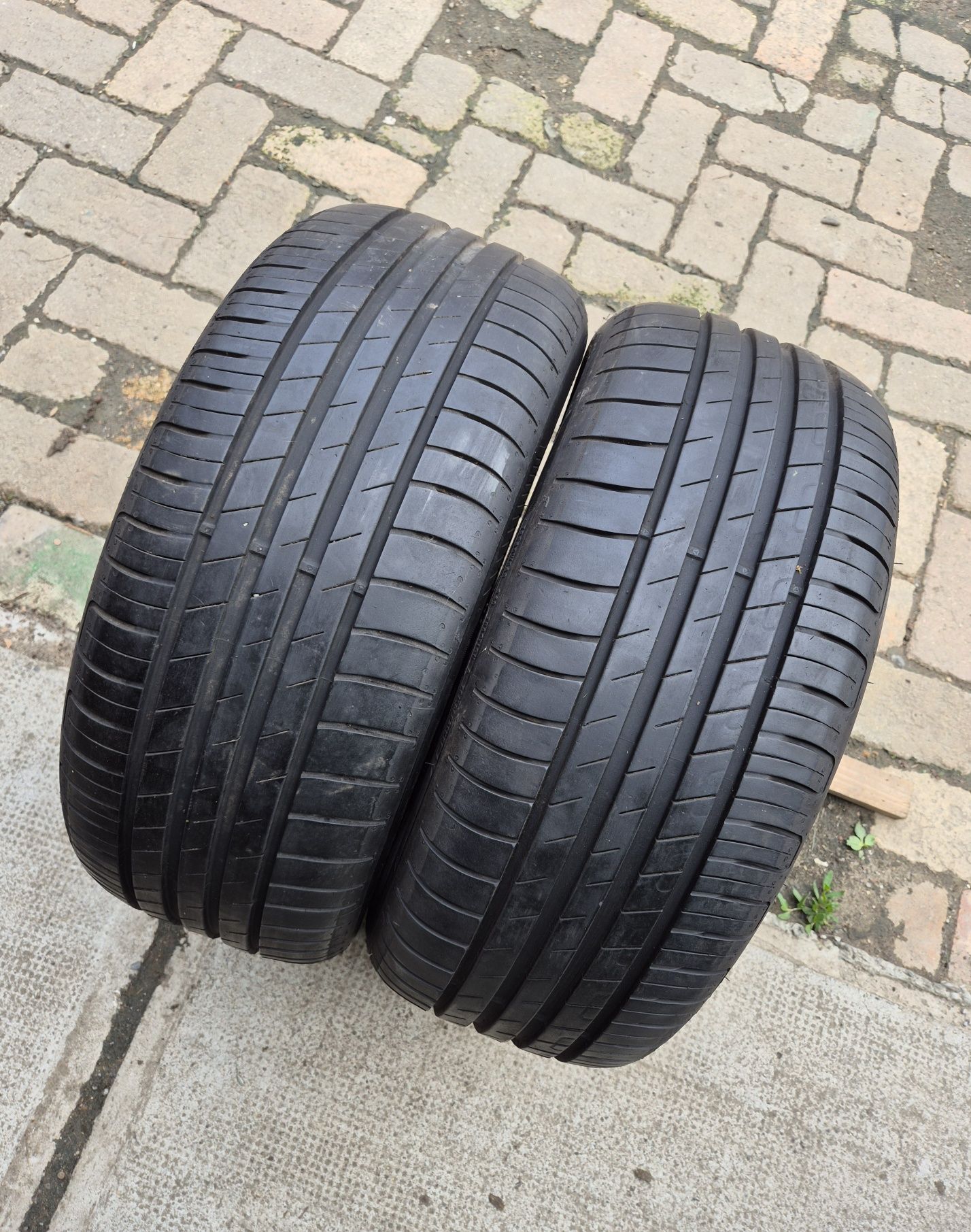 Set 2buc 215/55 R16 93W Goodyear Eficient Grip Performace vară