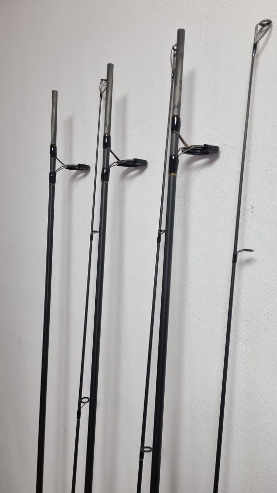 SET 3 Lansete Crap FL VIPER 3.90m 3.5 LBS + 3 Mulinete AVIATOR DP70