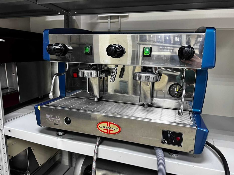 Продам Кофемашину