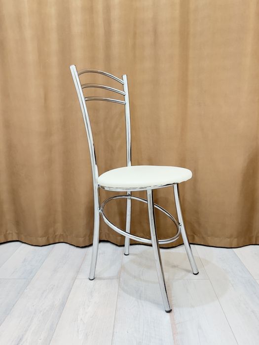Продам кухонные стулья