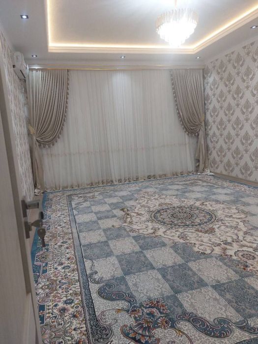 Миробод ойбек метро ёнида ижарага квартира бор