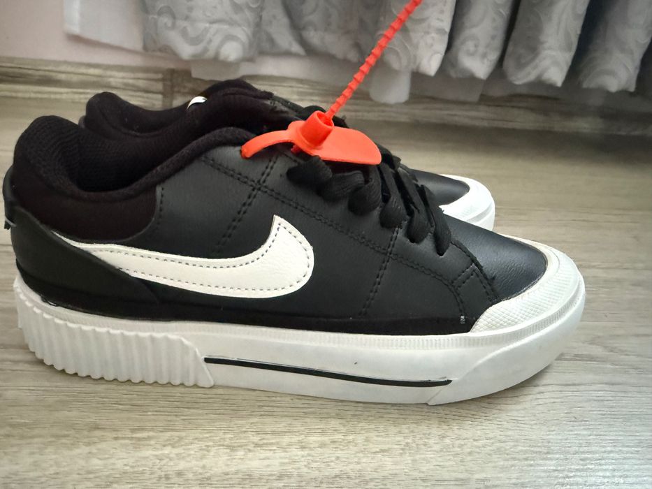 Nike кожени кецове