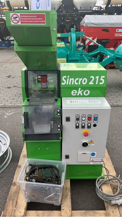 Tocator pentru reciclare cabluri