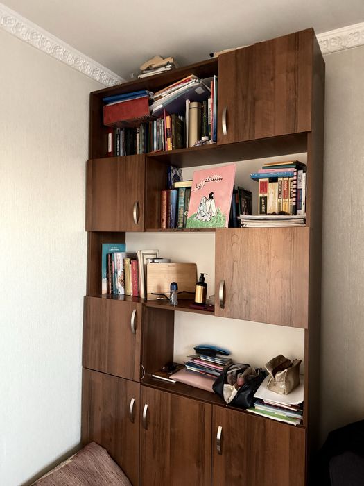 Книжный шкаф стеллажж