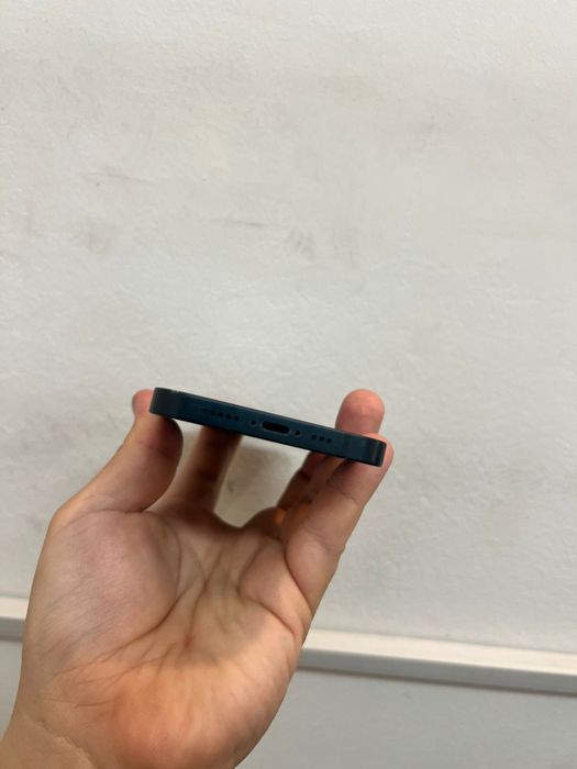 iPhone 14 Carcasa Recarosare