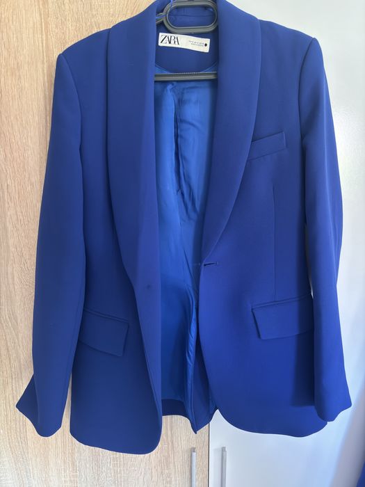 Zara /lc waikiki дамски костюми