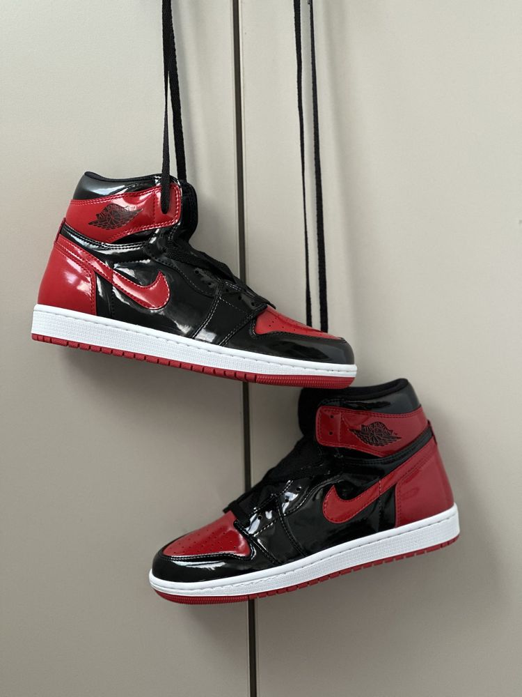 Adidasi AIR JORDAN 1 Retro High OG - PATENT BRED | Model Nou 2025