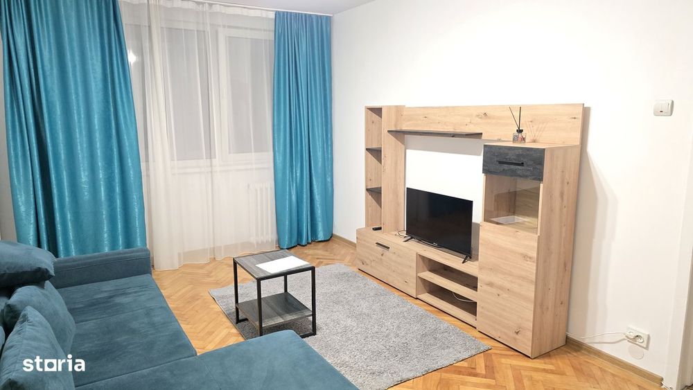 Inchiriez apartament 2 camere decomandat in Deva, I. Maniu, mobilat