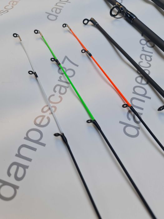 Lanseta fibra carbon Wind Blade TFD4 Feeder 3,3 metri Actiune:80-150gr