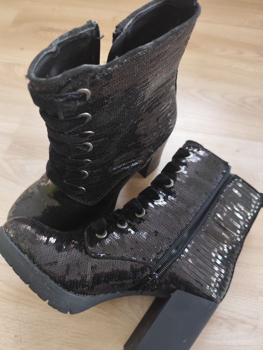 Много красиви боти с телилейки