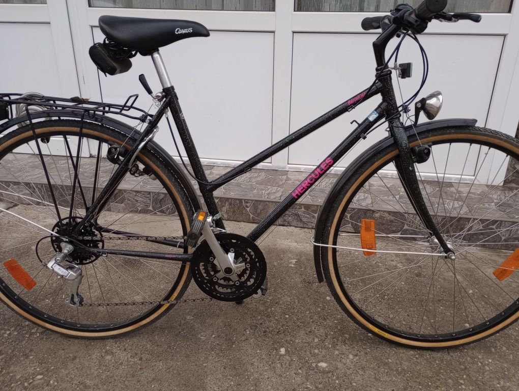 Bicicleta/biciclete dama roti 28 noi