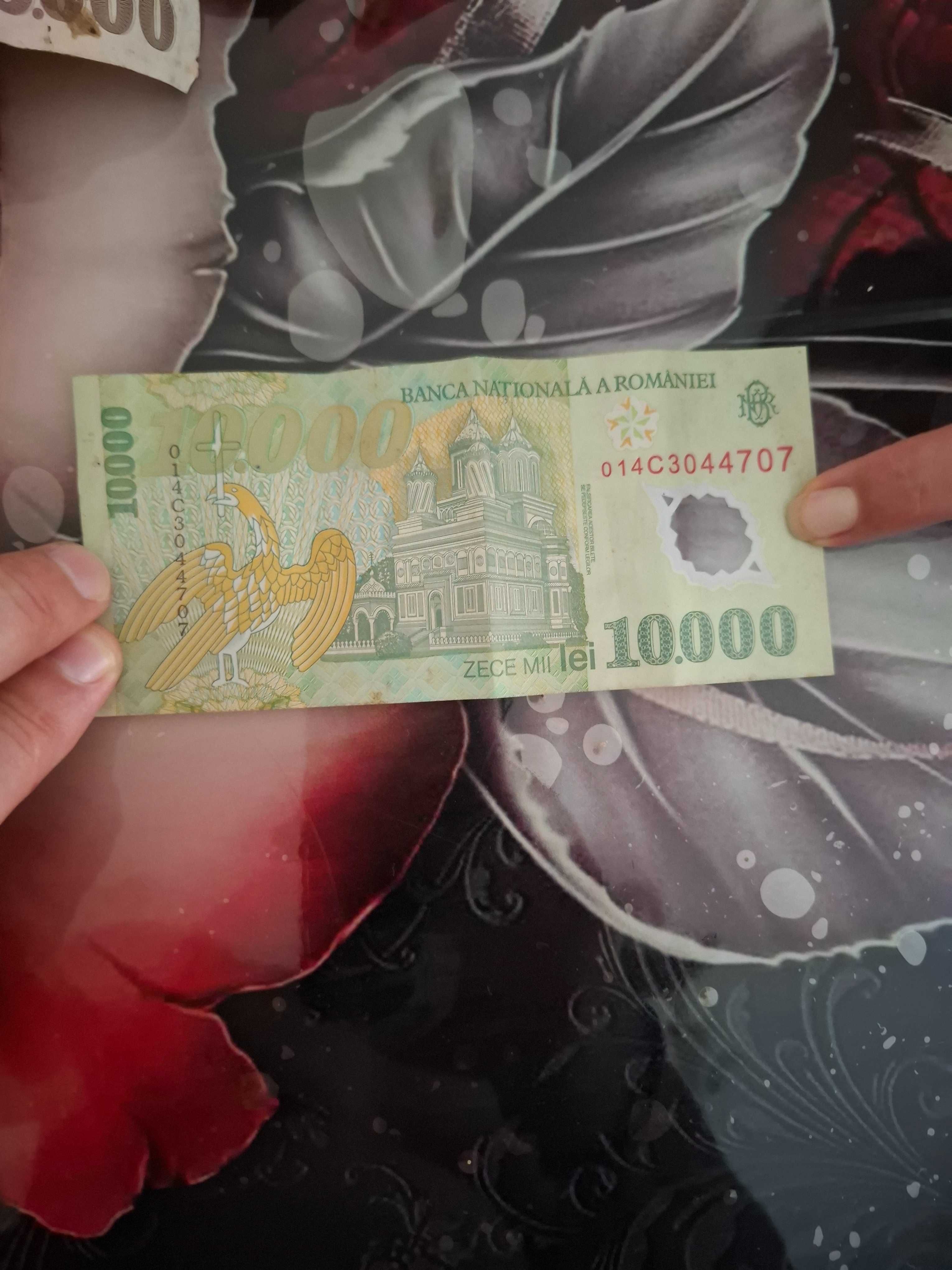 Bani vechi ân stare bună de conservare!!