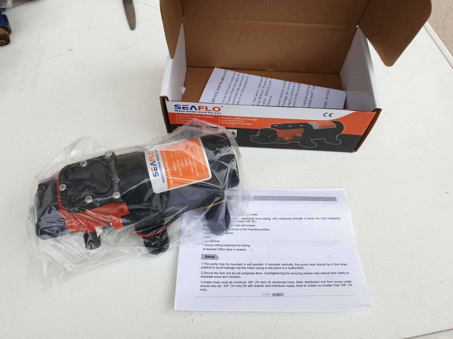 Pompa apa rulota, autorulota, etc ,12V , submersibile sau uscate