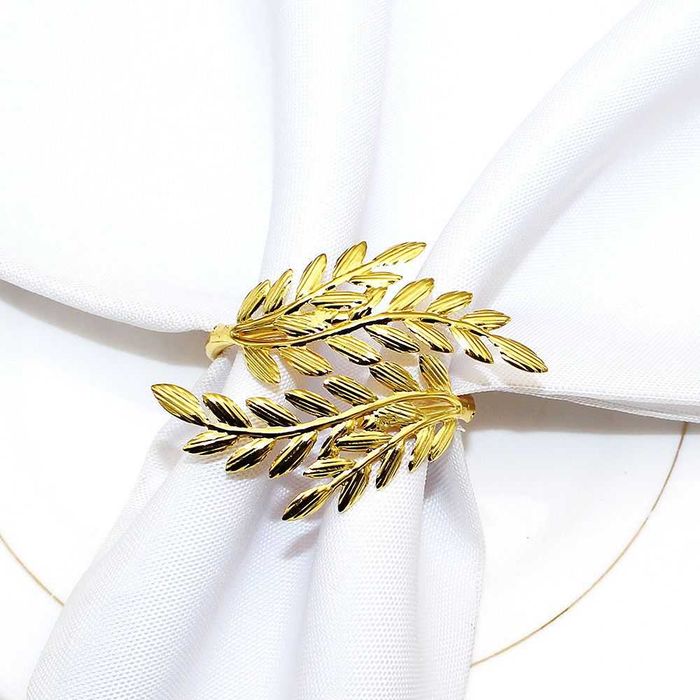 Кольца для салфеток в форме цветка