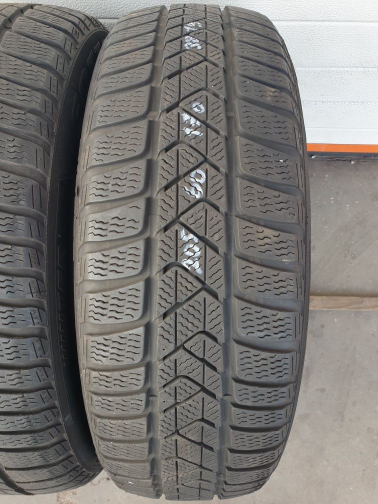 Зимни гуми 2 броя PIRELLI SotoZero3 205 60 R17 дот 3819