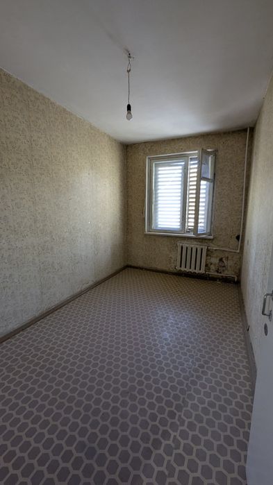 3 xonali uy, 2-etaj sotiladi