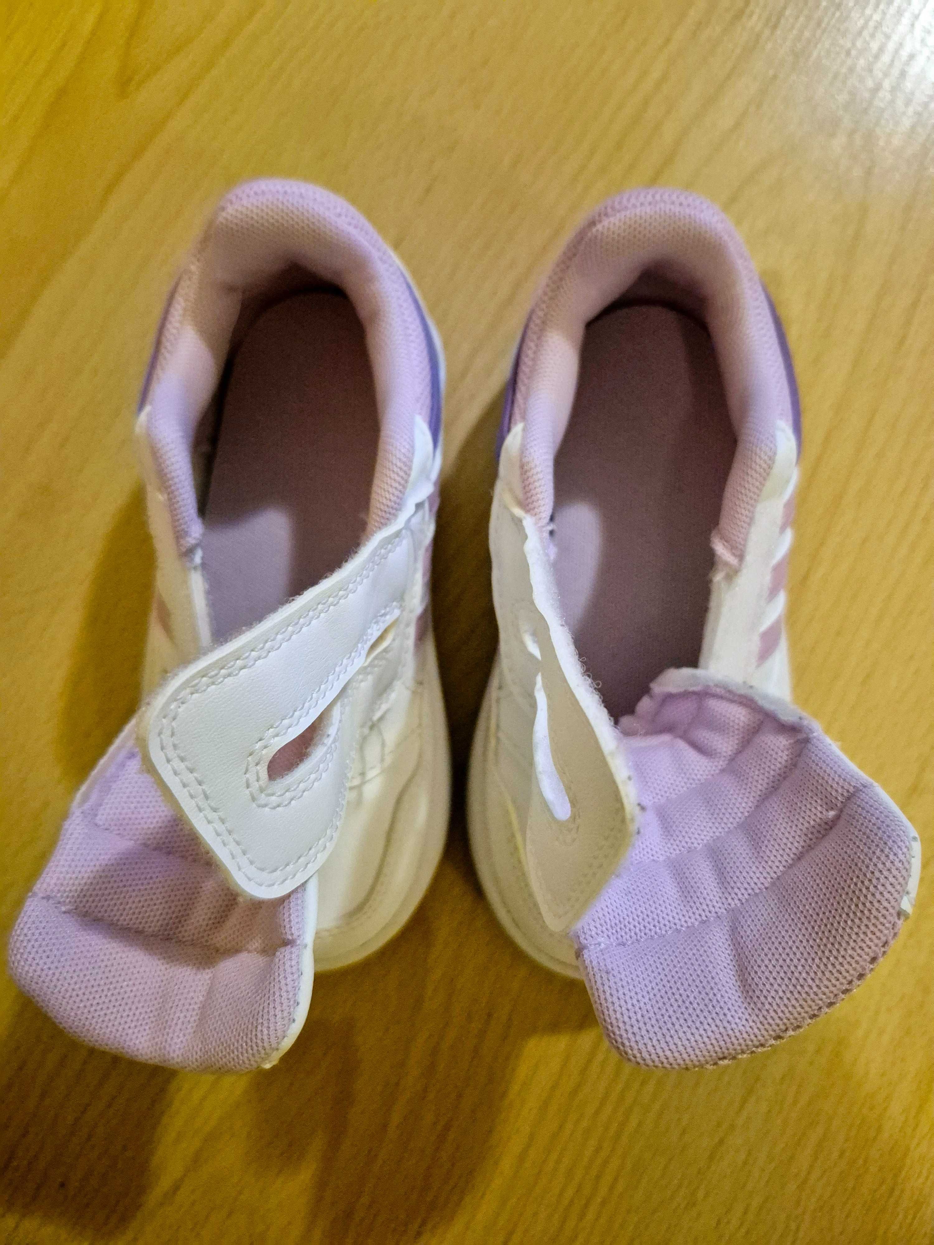adidas Маратонки Hoops 3.0