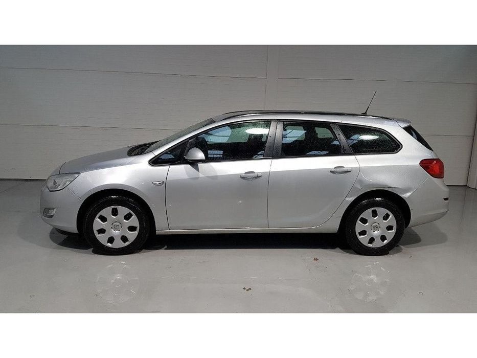 Jante tabla 16 Opel Astra J 2011 Break 1.7D