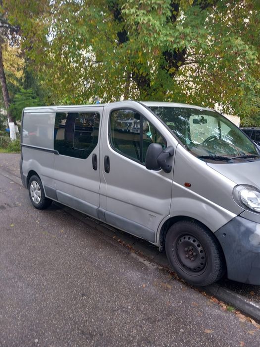 Opel Vivaro 2.5 Autoutilitara