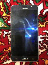 Samsung j5 Rasmdegi  tel  usta kormagan.