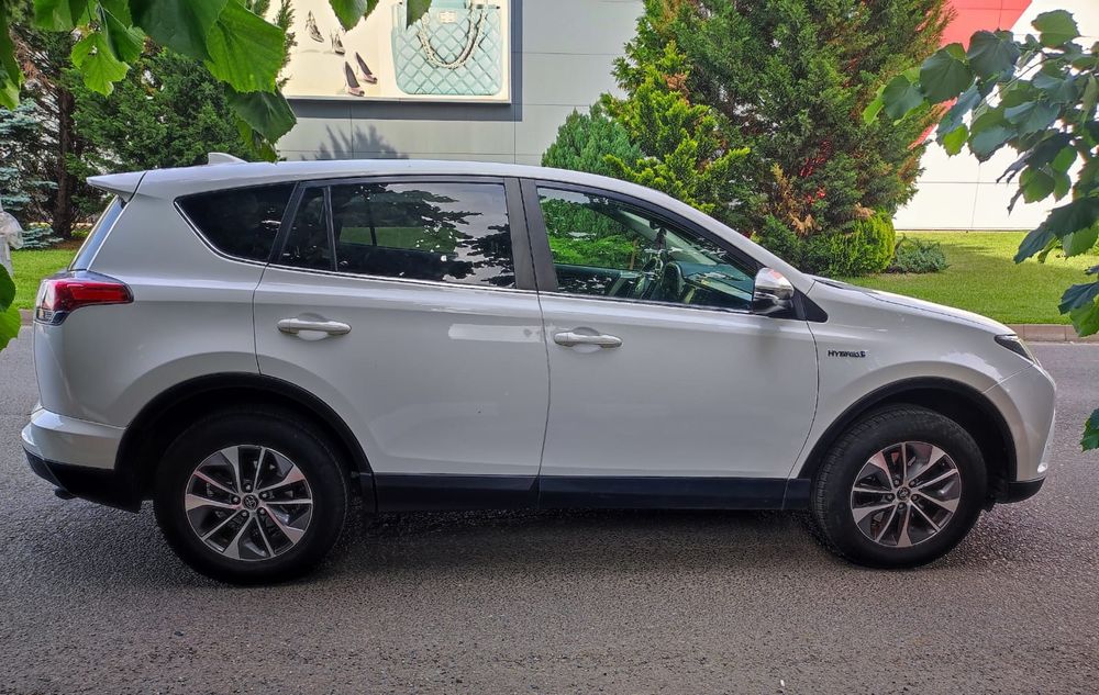 Toyota RAV4 hibryd