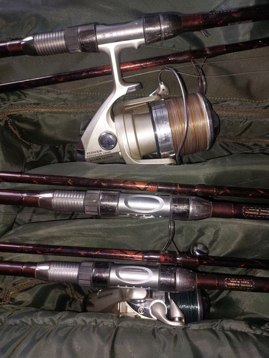 Продавам един от двата комплекта