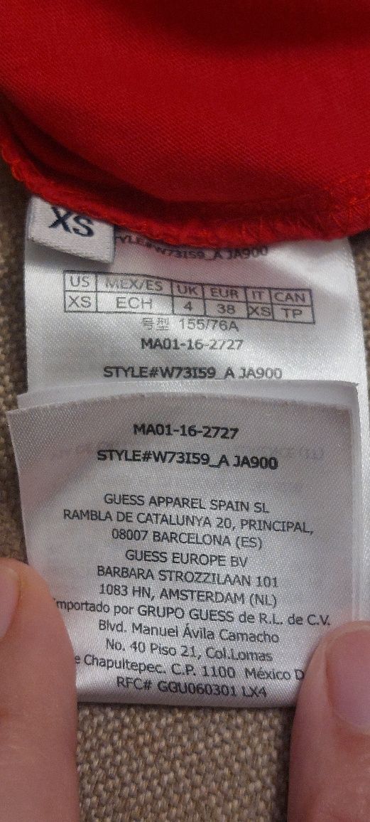 Червена  оригинална тениска Guess