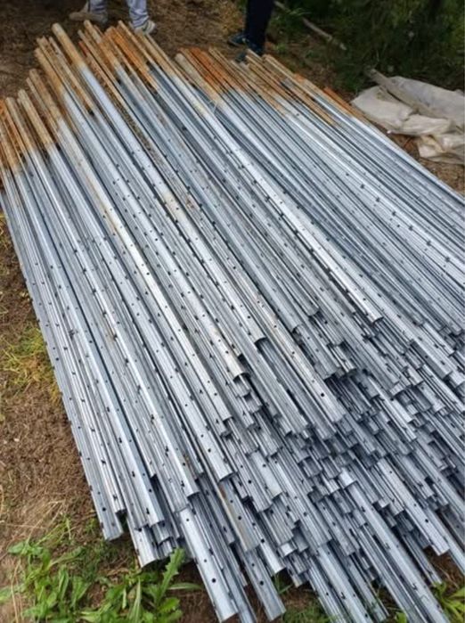 Vand spaleri metalici zincati