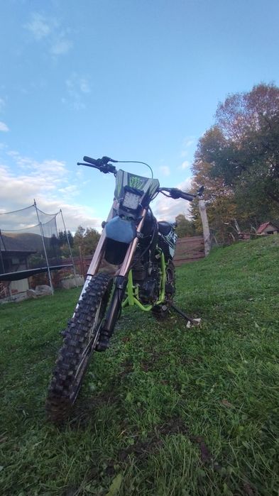 Vând kxd150 2022 900€ Ușor neg