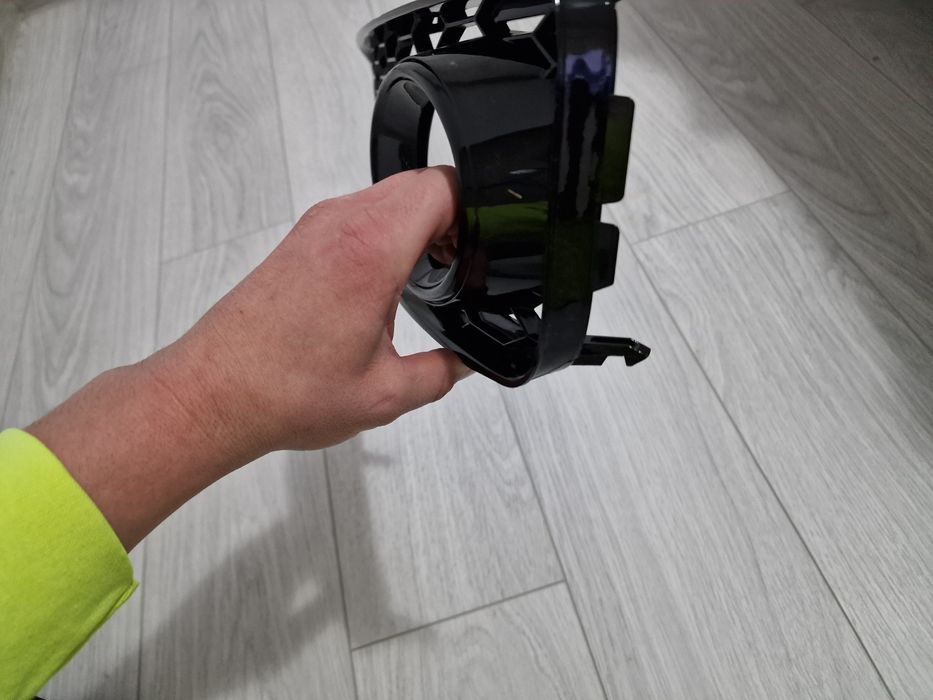 Grile proiectoare fagure audi A4B8