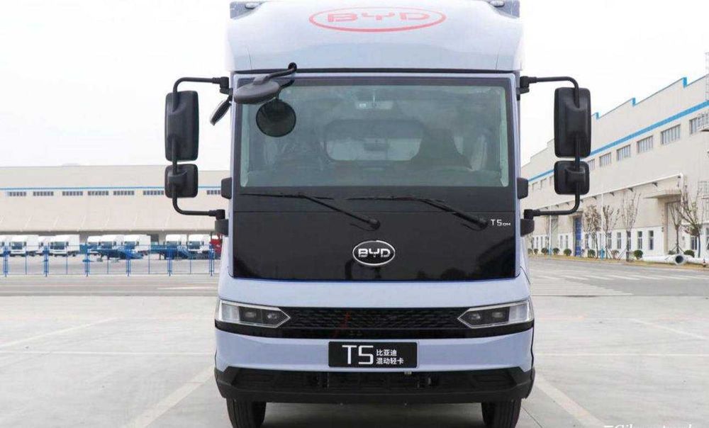 BYD T5 yuk mashinasi 2025