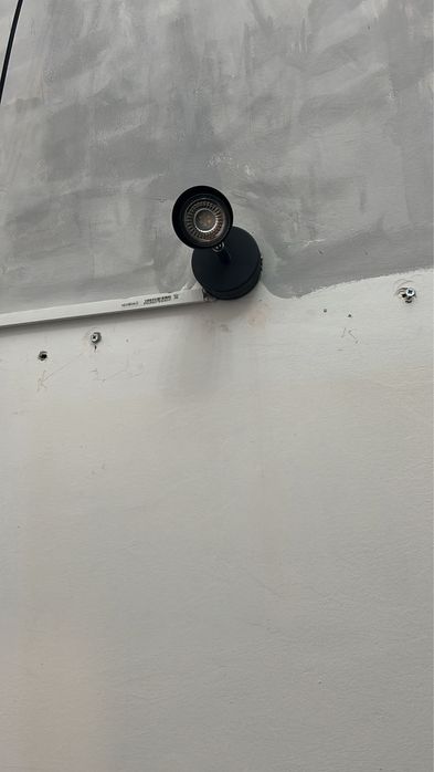 Vand 2 lampi de perete