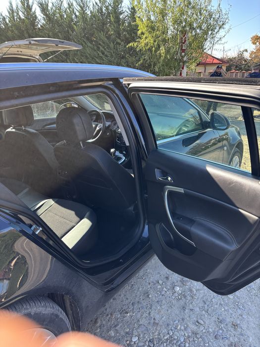 Vand opel insignia 1.6 benzina turbo