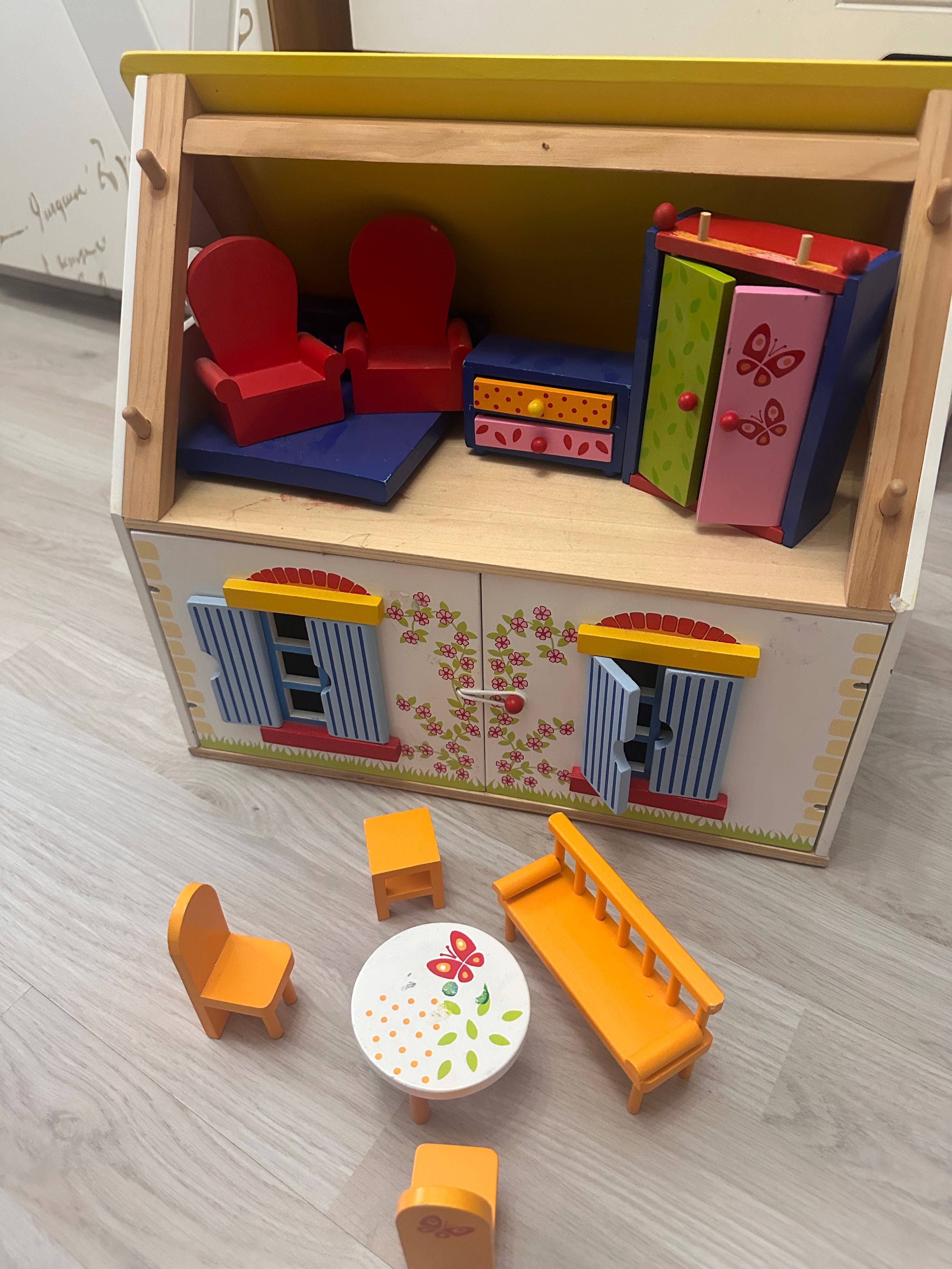 Играчки за деца-почти неупотребявани.