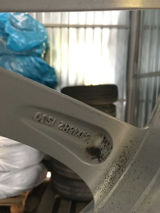 vand set jante cu anvelope iarna BMW seria 7 G11