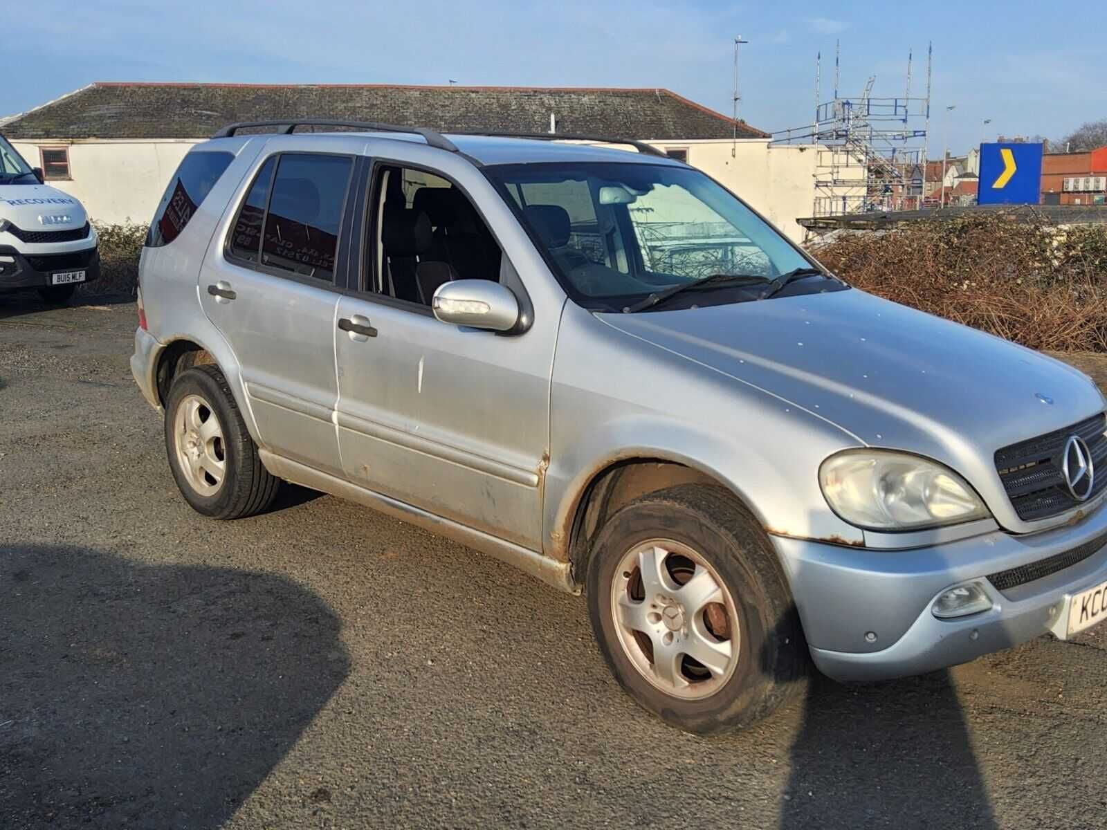 Mercedes ML 2004 automata 2.7 cdi variante platforma auto