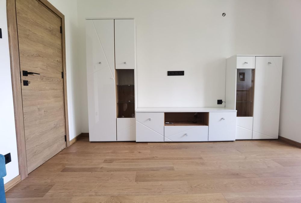 Дава се под наем Тристаен апартамент в София, Младост 3 - 70 кв.м за 749 € - Снимка #3