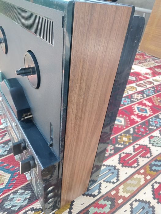 Tesla b115 катушечный магнитофон