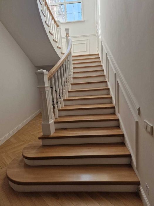 Изготовление, монтаж лестницы из хороших сортов древесины, с гарантией