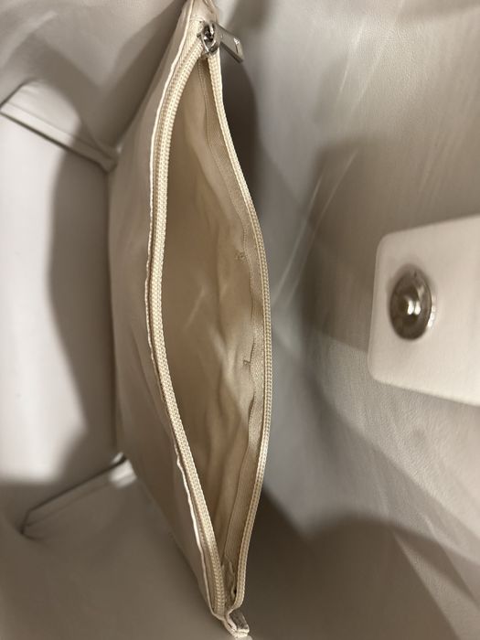 Дамска чанта Reserved