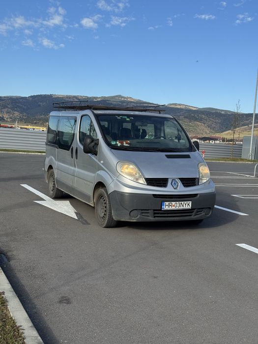 Renault Passenger 1.9 Dci 100 cp 8+1 locuri