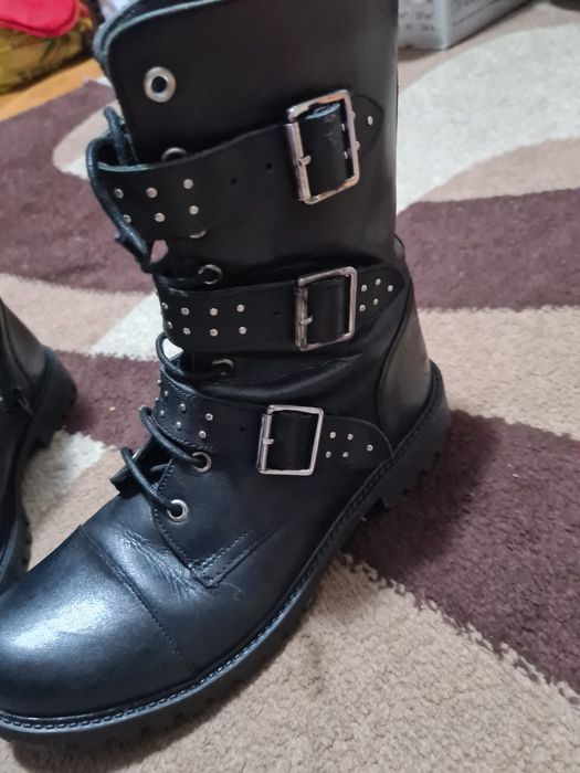 Ghete de Piele Primadonna Made In Italia