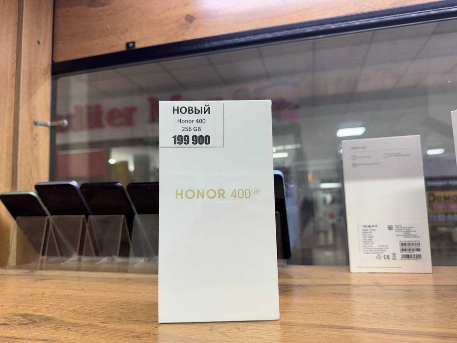 Телефон Honor 400 8/256GB