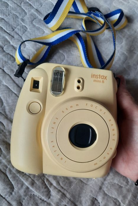 Cameră foto Fujifilm Instax mini 8