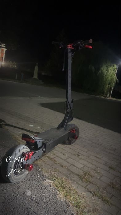 Trotineta KuKirin g4