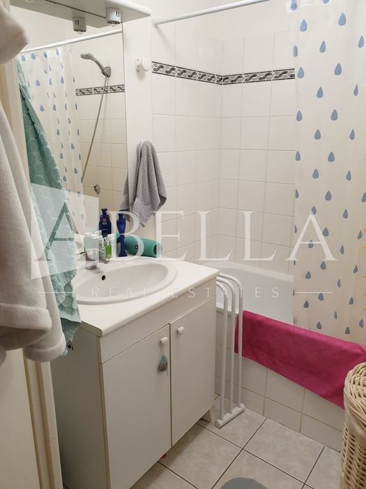 Продава се Тристаен апартамент в София, Център - 77 кв.м за 3442 €/кв.м - Снимка #7