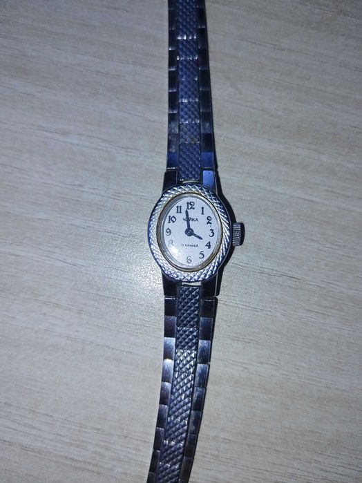 Дамски механичен часовник Чайка – 17 камъка, СССР