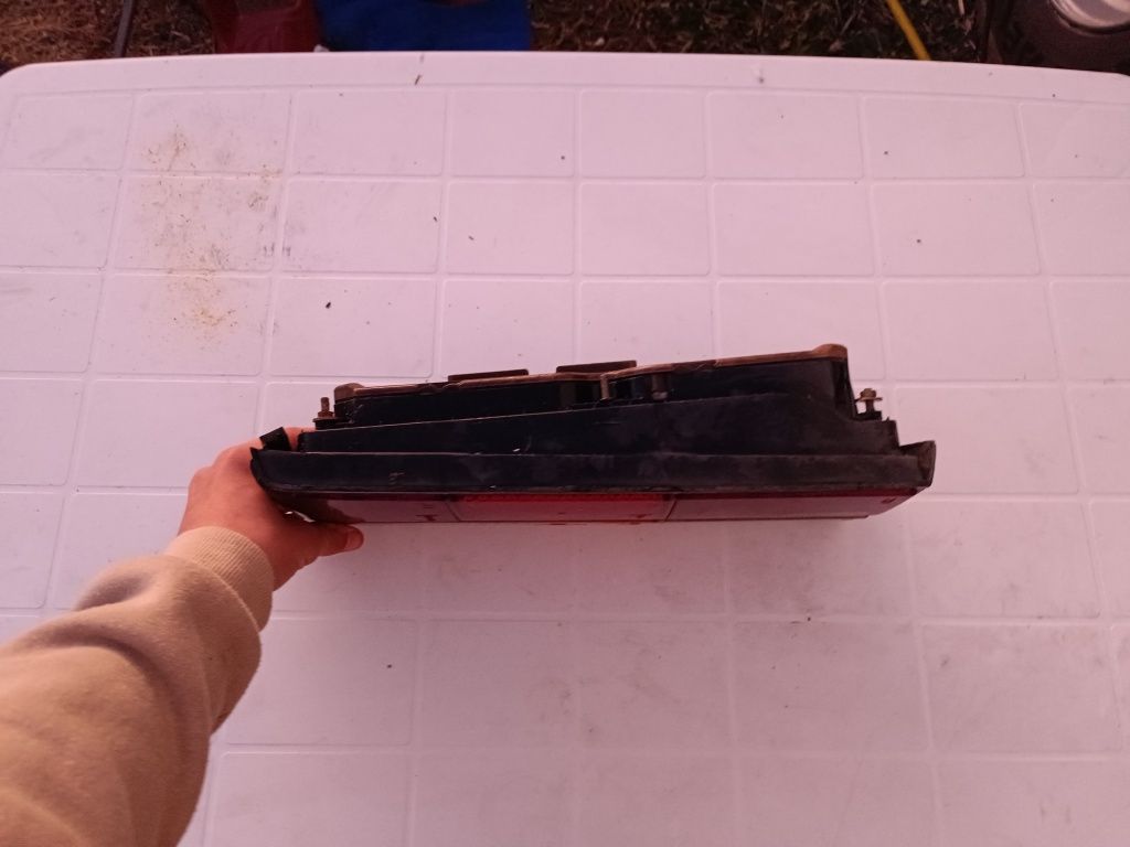 Десен стоп HELLA за AUDI A100