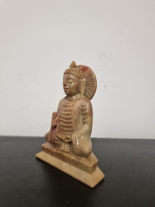 Statuie Buddha din steatit sculptata manual